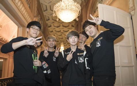 长期以来的 长期以来的