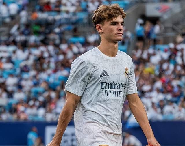 位有着丰富 位有着丰富