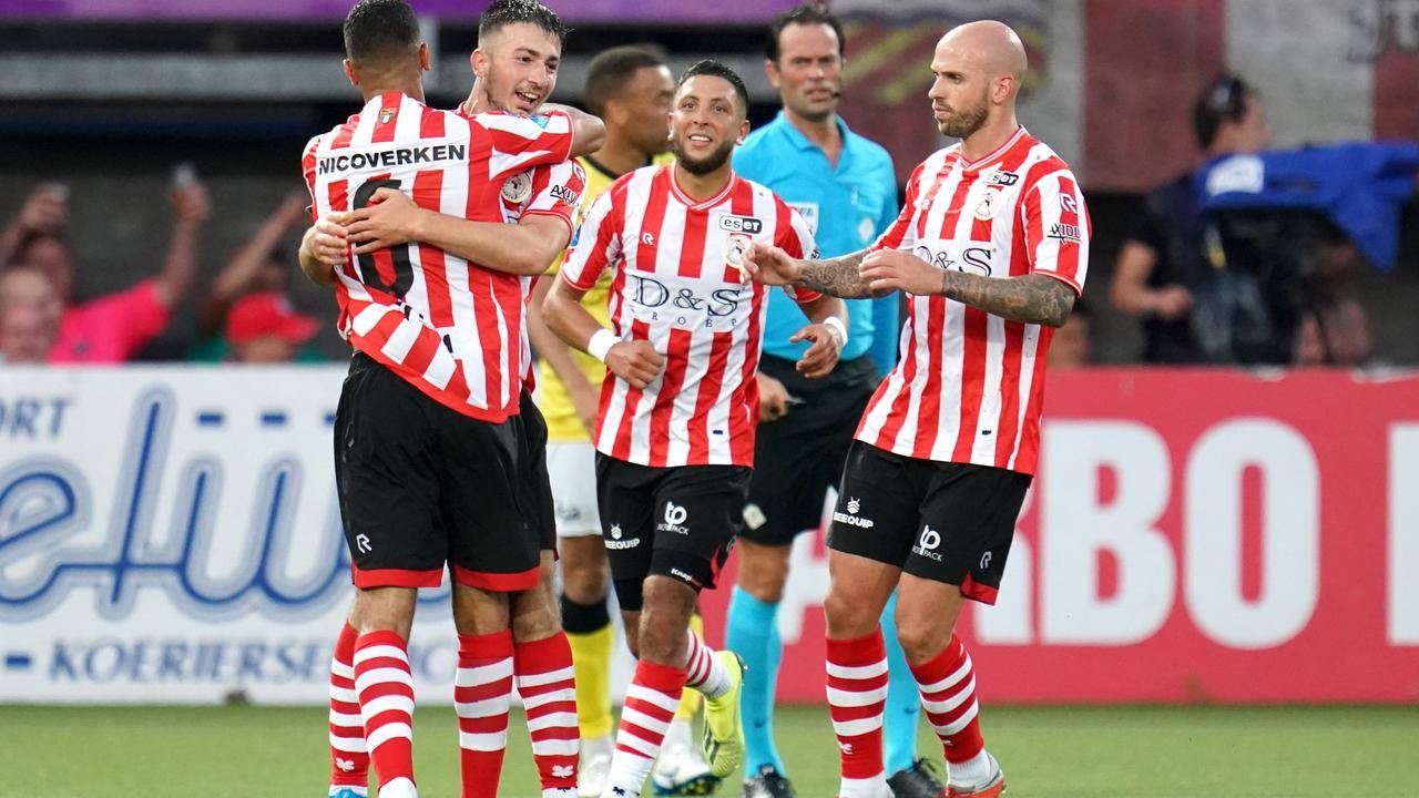 程跌宕起伏 程跌宕起伏