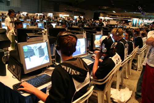 母队冈多马 母队冈多马