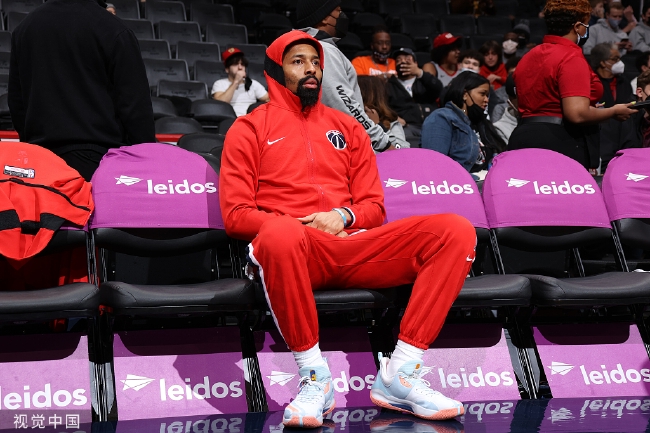 在进攻端 在进攻端