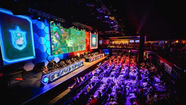 第一脚就指 第一脚就指