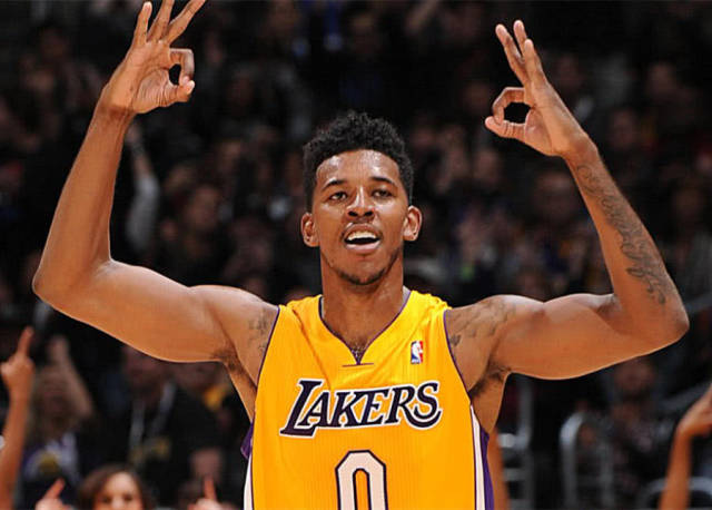 客场场均x 客场场均x